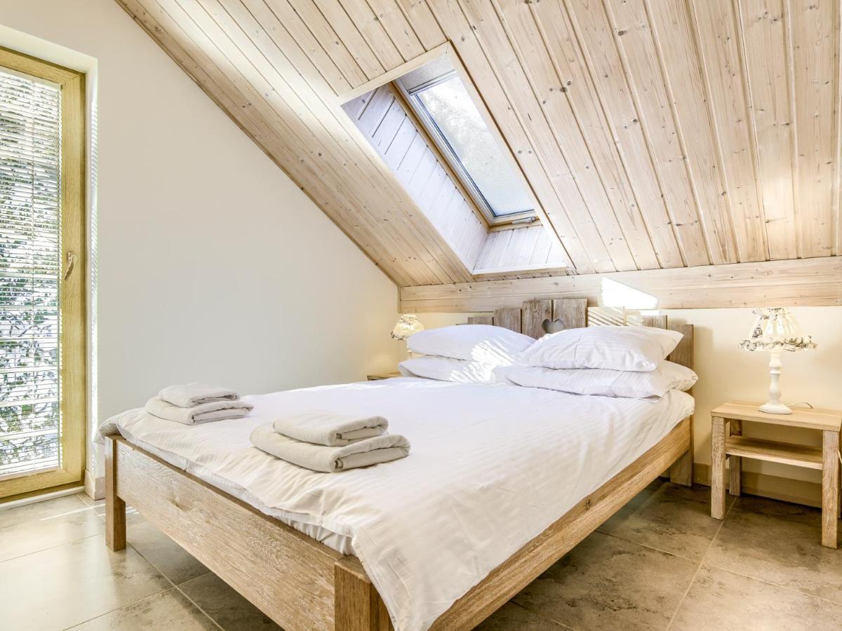 Mazursko - Komfortowe Domy 8 Osobowe Nad Jeziorem, Balia Lub Sauna Kretowiny Luaran gambar