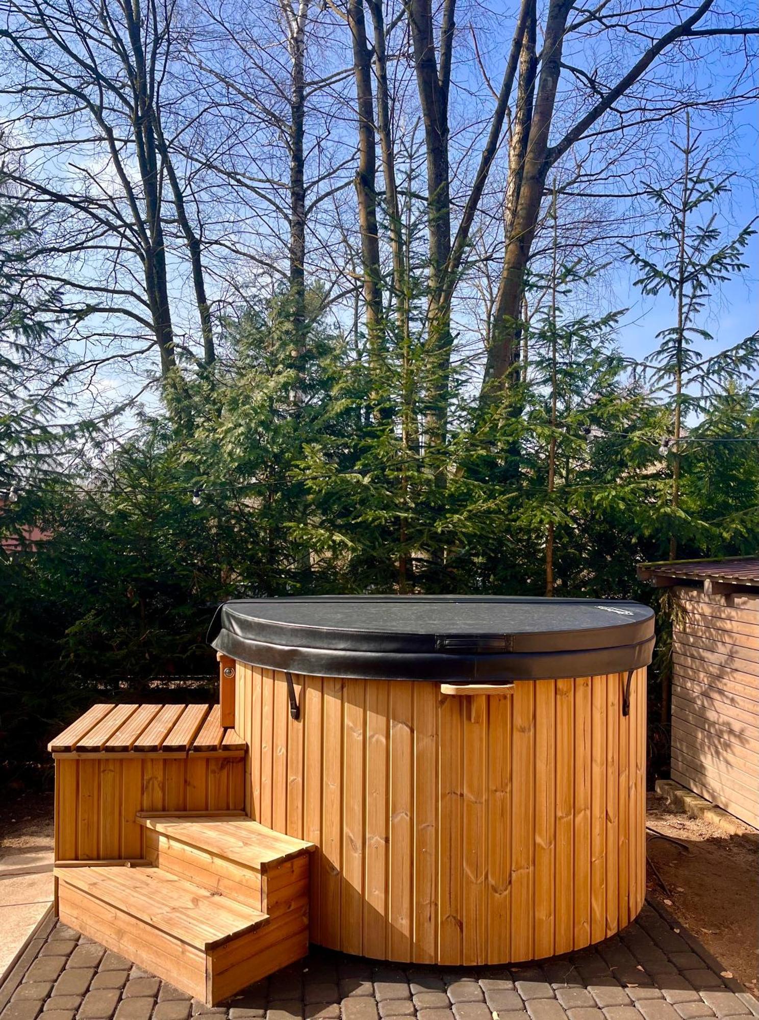 Mazursko - Komfortowe Domy 8 Osobowe Nad Jeziorem, Balia Lub Sauna Kretowiny Luaran gambar