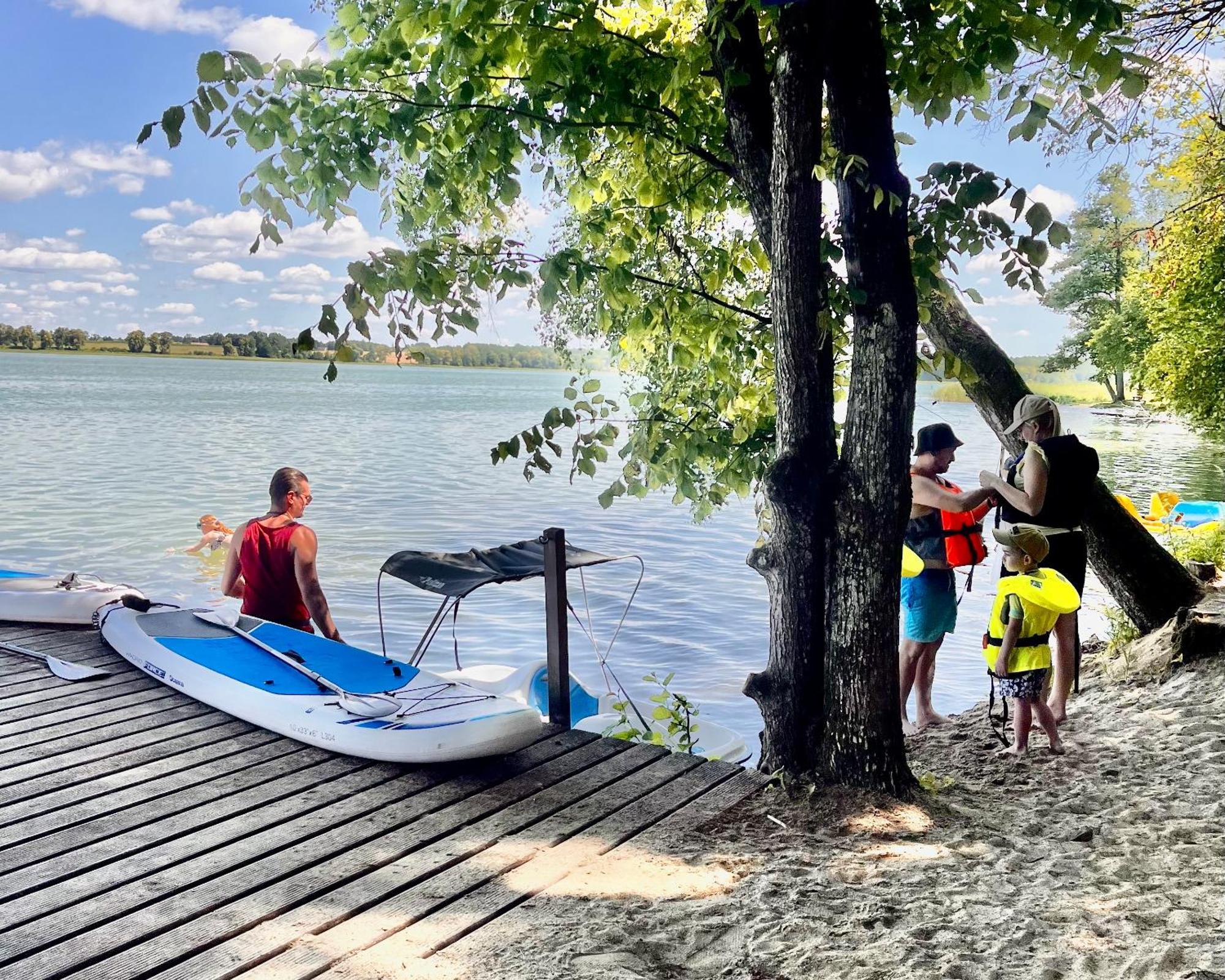 Mazursko - Komfortowe Domy 8 Osobowe Nad Jeziorem, Balia Lub Sauna Kretowiny Luaran gambar